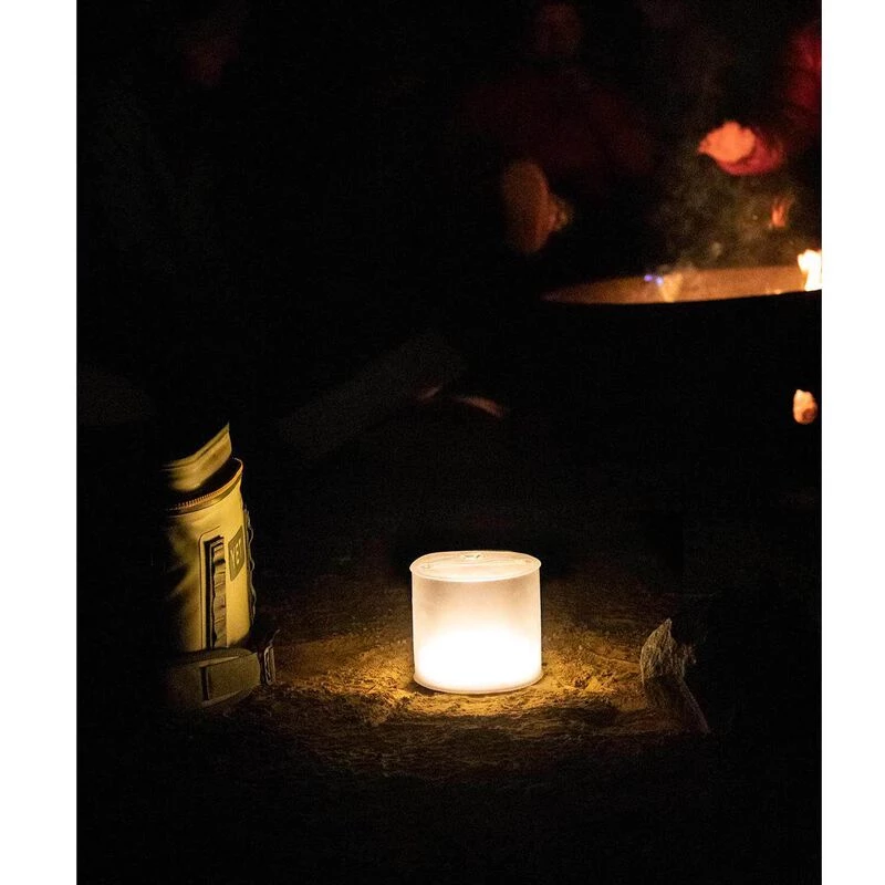 MPOWERD Lanterns Luci® Base Solar Inflatable Lantern & Power Bank 9 MPOWERD Lanterns Luci® Base Solar Inflatable Lantern & Power Bank - Image 9