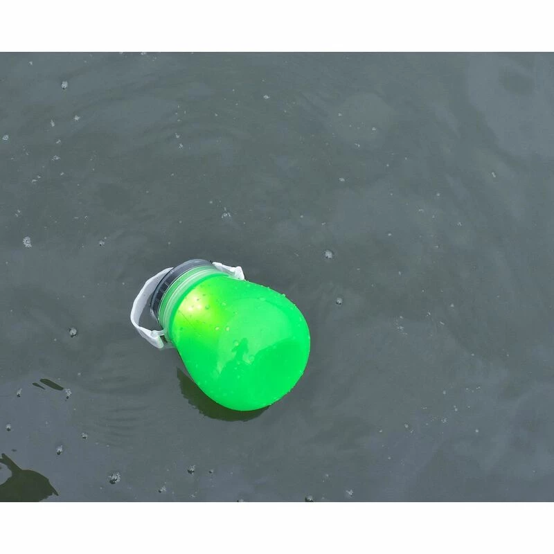 WEST MARINE 100 Lumen Solar Powered Lanterns, 2-Pack 5 WEST MARINE 100 Lumen Solar Powered Lanterns, 2-Pack - Image 5